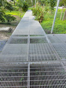 Hot Dipped Galvanized Steel Grating, Anti-Corrosion Galvanized Walkway Bar Grating, Custom Size Floor Drain Grating Factory OEM ODM